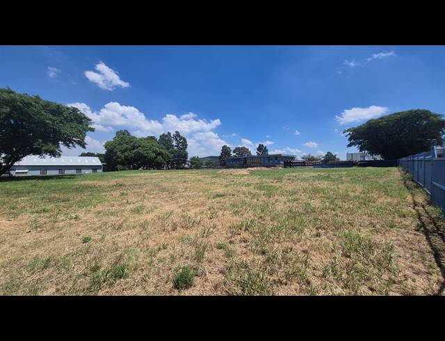 8,000M² VACANT LAND TO LET IN ANDERBOLT
